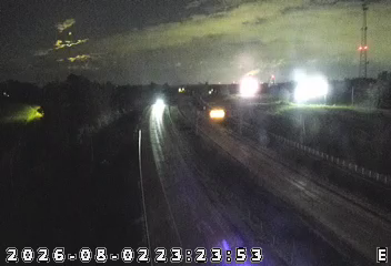 I-265: 1-265-029-4-_-_-cam-1 I-265/29.4  E OF OLD SALEM/RIVER RIDGE