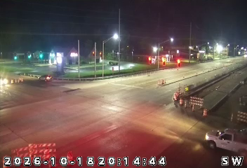 01-082-114-_-_-cam-1 SR66(LLOYD) & CROSS PT BLVD