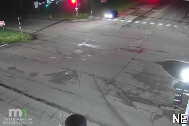 US 61: T.H.61 SB @ T.H.10 live camera