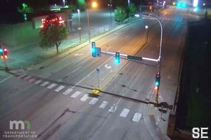 T.H.61 SB @ 10th St EB