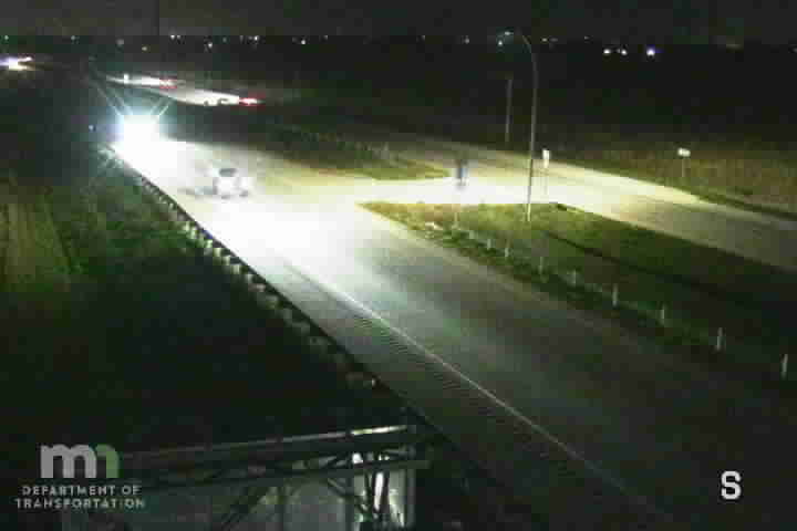 T.H.52 SB S of 215th St (MP 108)