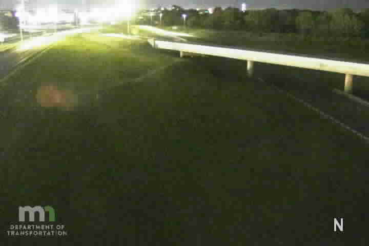 US 52: T.H.52 NB @ T.H.55 (MP 117.4) live camera