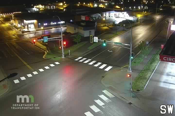 MN 61 @ Broadway Ave