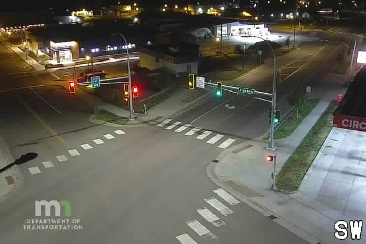 MN 61 @ Broadway Ave