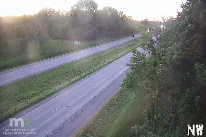I-35 NB N of C.S.A.H.2 (MP 77.7)