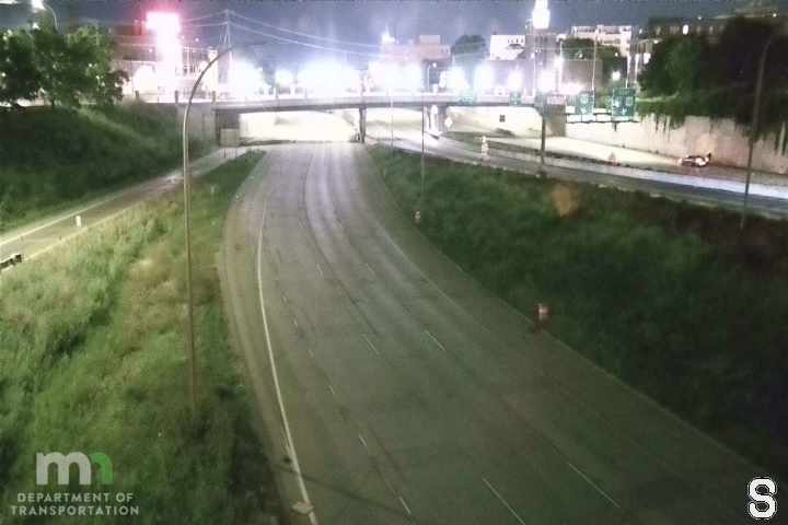I-94 WB @ I-35E NB