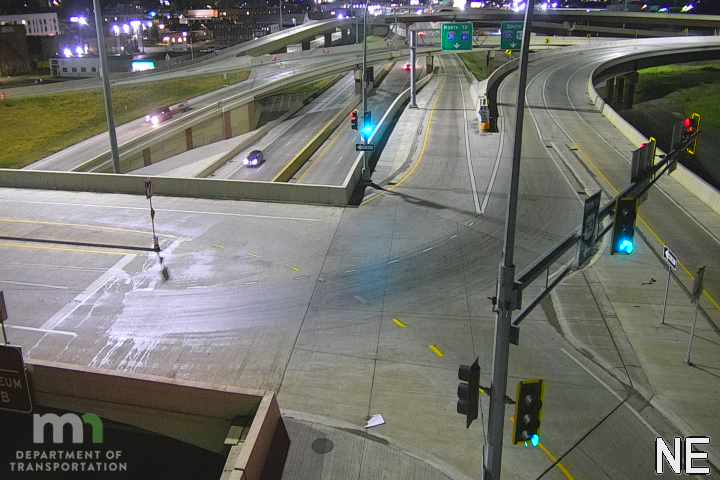 Nearest traffic camera for the crash on I-35