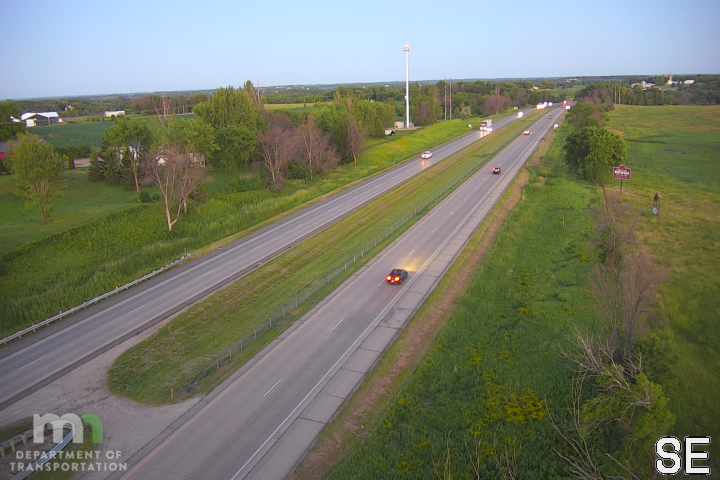 I-35 SB (MP 73.2)