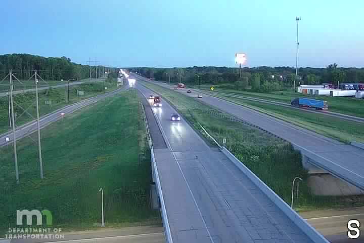 I-35 NB @ T.H.19 (MP 69.6)