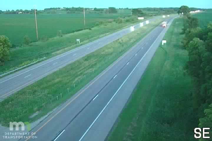 I-35 SB (MP 54.0)