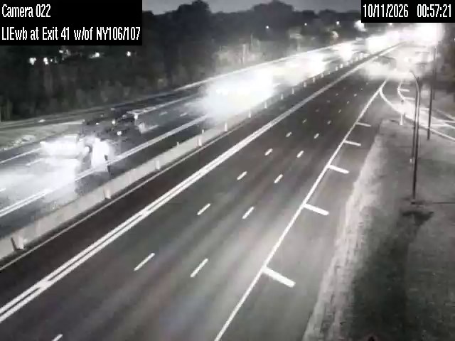 I-495 & West of NY 106/107 traffic camera, Jericho, New York
