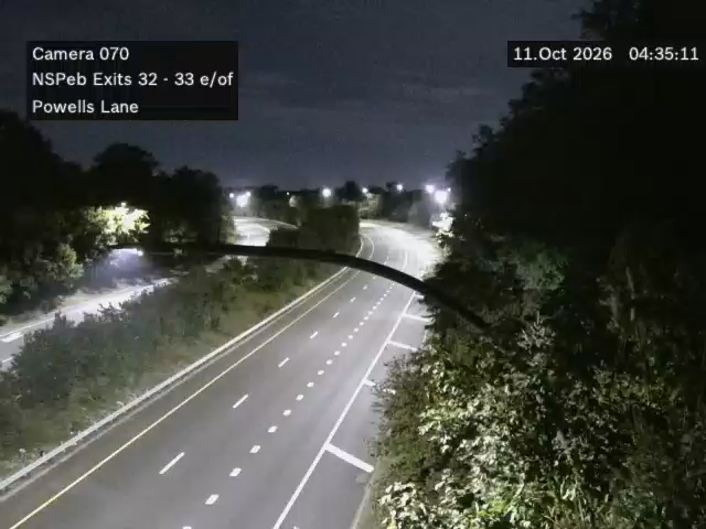 Northern State Pkwy & ft East of Powells Ln traffic camera, Westbury, New York
