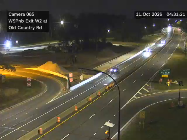 Wantagh State Pkwy & Old Country Road ( Exit W2 ) traffic camera, New Cassel, New York