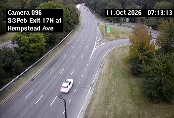 Southern State Pkwy & Exit 17 N/S Hempstead Ave. traffic camera, Malverne Park Oaks