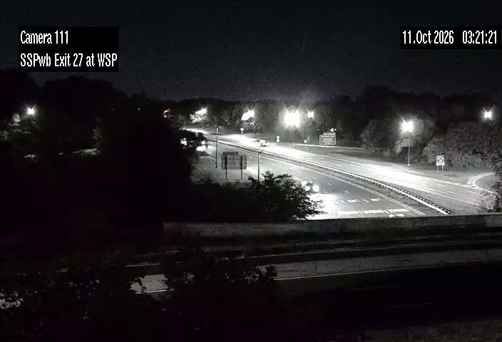 Southern State Pkwy & between the WSP North and South Exits traffic camera, North Wantagh, New York