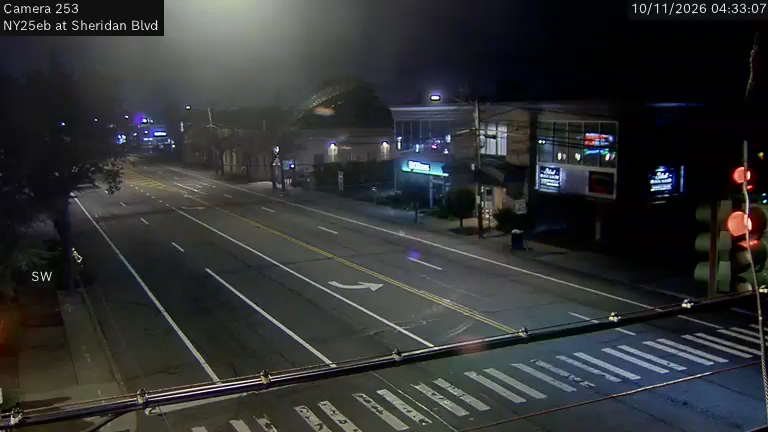 NY-25 & Sheridan Blvd. traffic camera, Mineola, New York