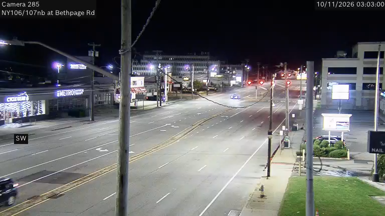 NY-106 & Bethpage Road traffic camera, Hicksville