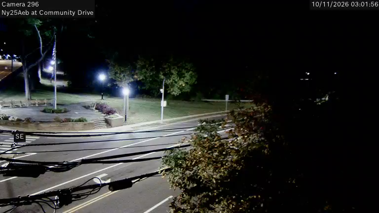 NY-25A & Community Drive traffic camera, Manhasset