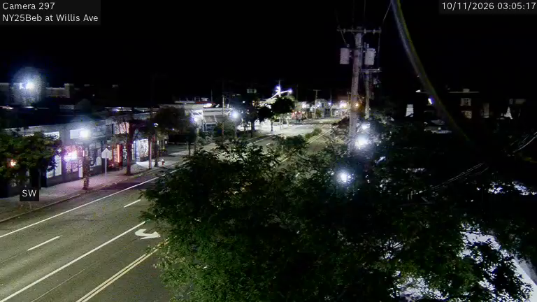 NY-25B & Willis Avenue traffic camera, Williston Park, New York