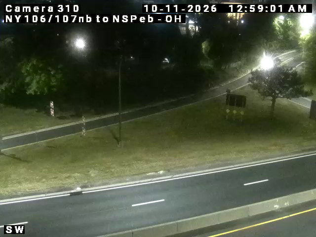 Northern State Pkwy & Northbound NY106/107 to EastboundB NSP traffic camera, Jericho, New York