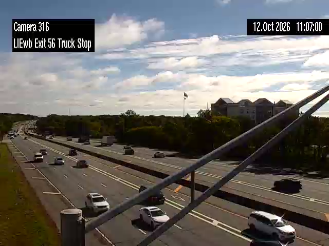 495 Westbound at Exit 56 Rest Area Camera 2 live webcam