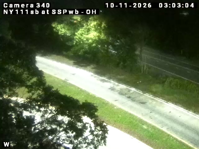 NY-111 & Southbound to SSP WB traffic camera, Brentwood