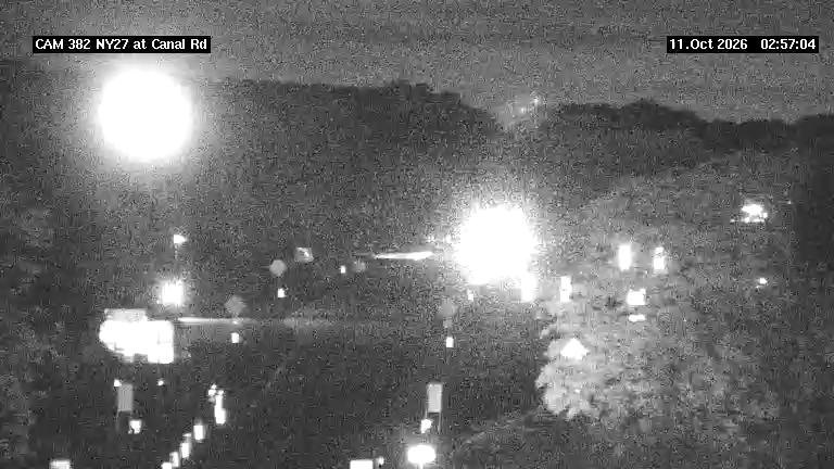 NY-27 & Canal Rd (CR39B) traffic camera, Hampton Bays, New York