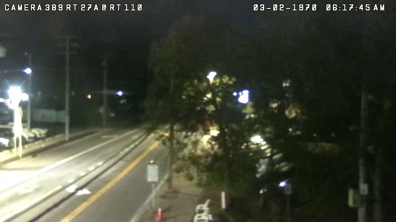 NY-27A & Broadway (NY110) traffic camera, Amityville
