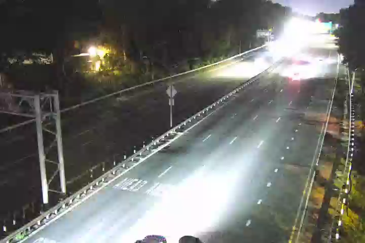 Grand Central Pkwy & 55th Avenue traffic camera, Queens, New York