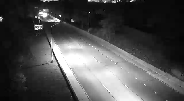 Bronx River Pkwy & Mace Avenue traffic camera, Bronx, New York