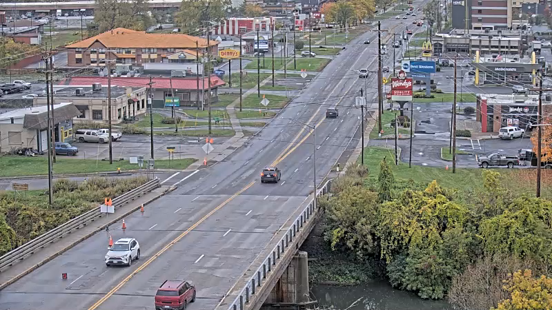 North Genesee St High Mast at Fleet#2 live webcam