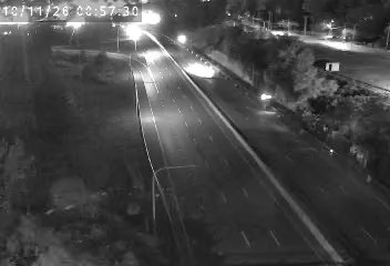 I-690 & east of Exit 15 (Midler Ave) traffic camera, Syracuse