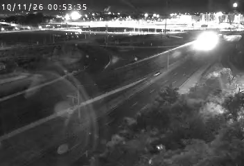 I-81 & north of Exit 22 (Court St) traffic camera, Syracuse