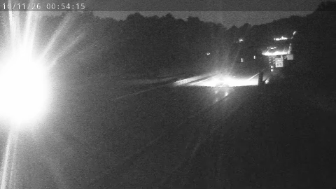 I-81 & north of Exit 16 (Nedrow) traffic camera