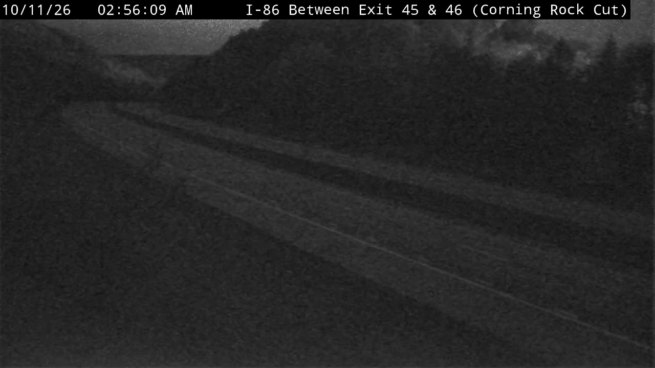 I-86 & Corning Rock Cut (between Exit 45-46 Westbound) traffic camera, Corning