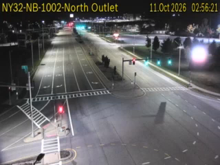 NY-32 & North Outlet Entrance-NB traffic camera, Woodbury