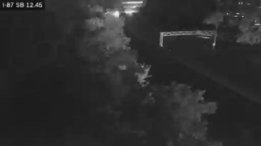 I-87 & SB Just South of Interchange 9 (Tarrytown) traffic camera, Tarrytown