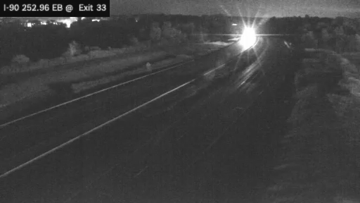 I-90 MP 252.96 EB at Interchange 33 (Verona) traffic camera, Oneida County