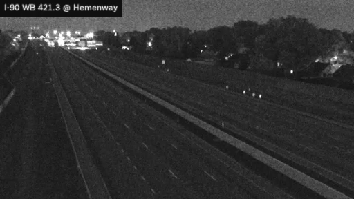 I-90 & WB East of Interchange 51 (Buffalo/Airport) MM 421.30 traffic camera, Cheektowaga, New York