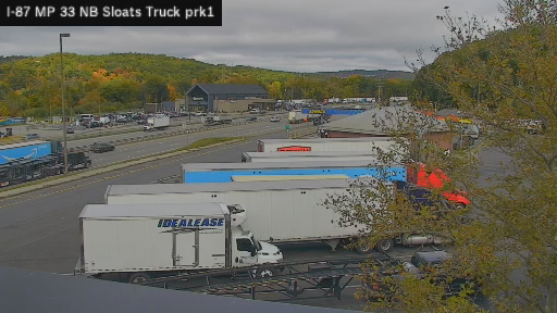 I-87 MP 033.00 NB Sloatsburg Service Area Truck Park 1 live webcam